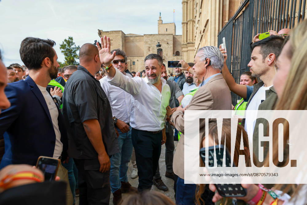 Abascal Holds a Public Rally in Palma Vox President Santiago Abascal during a Vox public rally as part of the pre-campaign for the general election on November 29, at La Seu de Mallorca, on October 24, 2026, in Palma de Mallorca, Mallorca, Balearic Islands, Spain. Abascal is the first leader of one of the major parties running in the general election to have announced public events in the Balearic Islands. OCTOBER 24, 2026. Tomàs Moyà. Palma de Mallorca, Mallorca, Isl. Palma de Mallorca, Mallorca, Spain