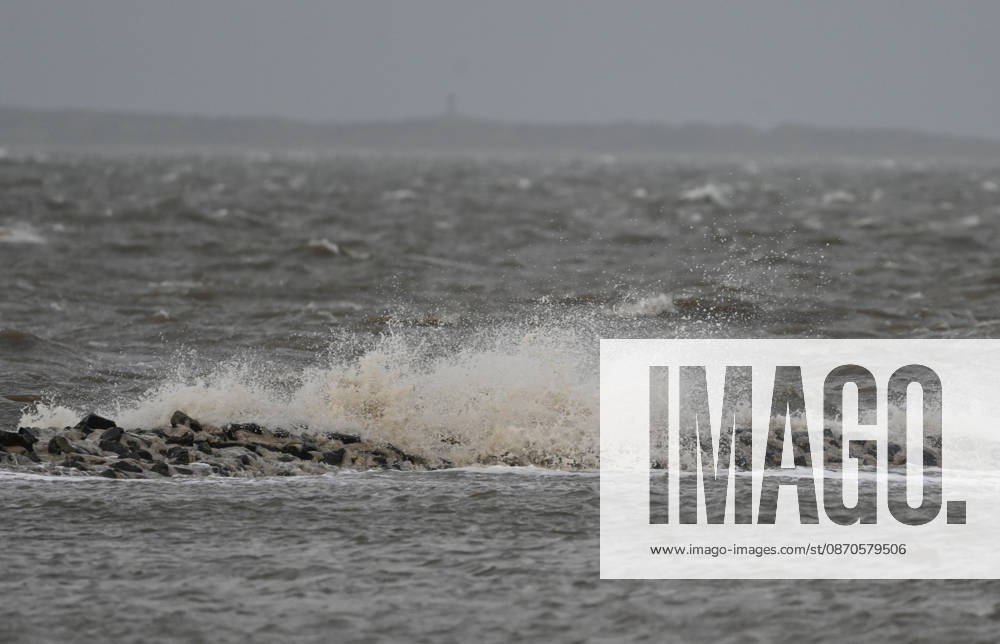 Limited ferry service on the North Sea; view of the choppy North Sea; Norddeich, Lower Saxony, Germany