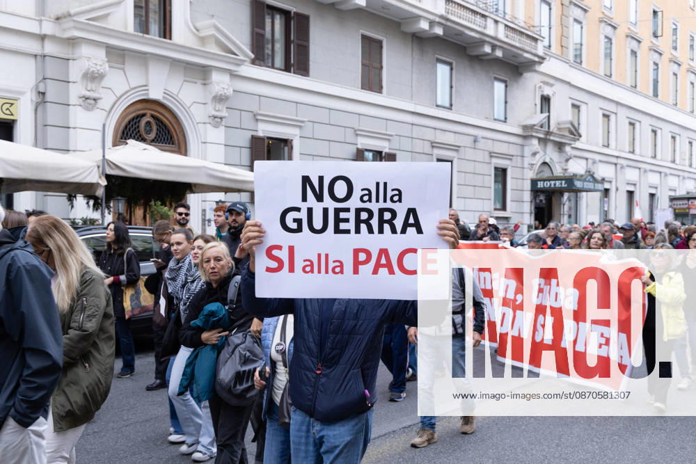 IPA90113072 - Italy Out of the War Rally in Rome