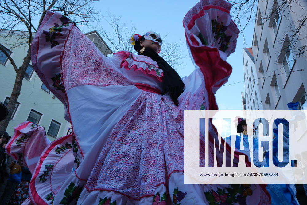 The Mexican community in Germany parades through the streets to celebrate Day of the Dead. Ingolstadt Germany - ZUMAm309 20261024_zip_m309_005