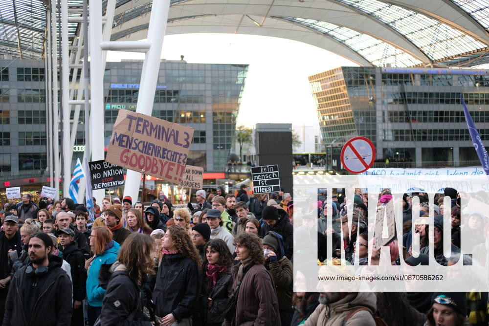 Protest at Munich Airport against planned deportation terminal MUNICH, GERMANY - OCTOBER 24: A large crowd of protesters holds signs reading Terminal 3 Menschenrechte? Goodbye!! during a demonstration against a planned deportation terminal outside the MAC Forum at Munich Airport in Munich, Germany on October 24, 2026. Germany s federal government plans to process deportations daily at the facility from 2028. Merve Goettl Anadolu Munich Germany. Editorial use only. Please get in touch for any other usage.