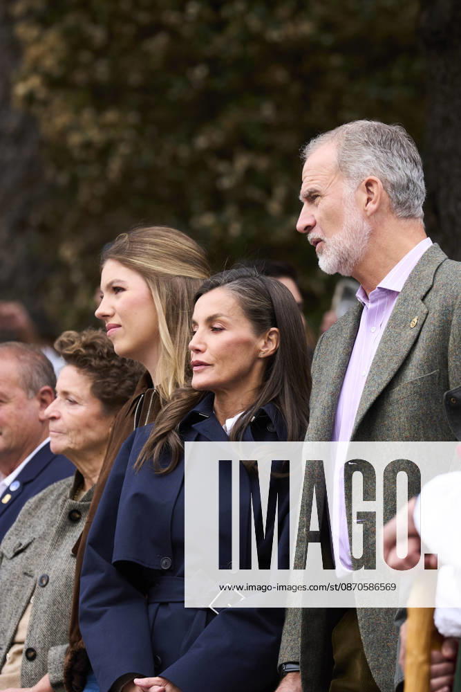 Oviedo Princess Sofia and Queen Letizia and King Felipe visited Llanes to present the Exemplary Town of Asturias 2026 award, which this year has been granted to the Santa Ana Fishermen’s Guild (Cofradía de Pescadores Santa Ana), in Llanes, Asturias. No Spain