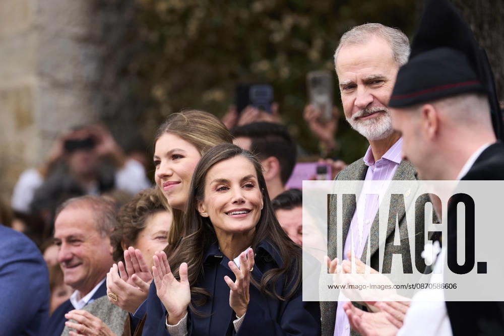 Oviedo Princess Sofia and Queen Letizia and King Felipe visited Llanes to present the Exemplary Town of Asturias 2026 award, which this year has been granted to the Santa Ana Fishermen’s Guild (Cofradía de Pescadores Santa Ana), in Llanes, Asturias. No Spain