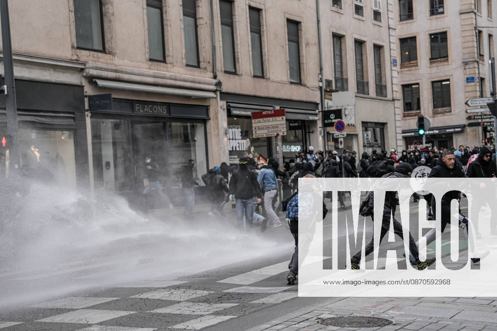 Police intervene in demonstrators amid ongoing protests in Nancy NANCY, FRANCE - OCTOBER 24: Police clash with protesters with water cannons and tear gas during a demonstration amid ongoing social and political tensions in Nancy, France, on October 24, 2026. Muhammed Said Tako Anadolu Nancy France. Editorial use only. Please get in touch for any other usage.