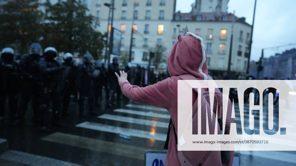A demonstration against government policy wad held in Paris, France, on October 24, 2026. Protests follow last weekend s demonstrations, which were marked by violent clashes and widespread damage. (CTKxPhoto PavelxNemecek) CTKPhotoF202610240028701 CTKPhotoF202610240028701