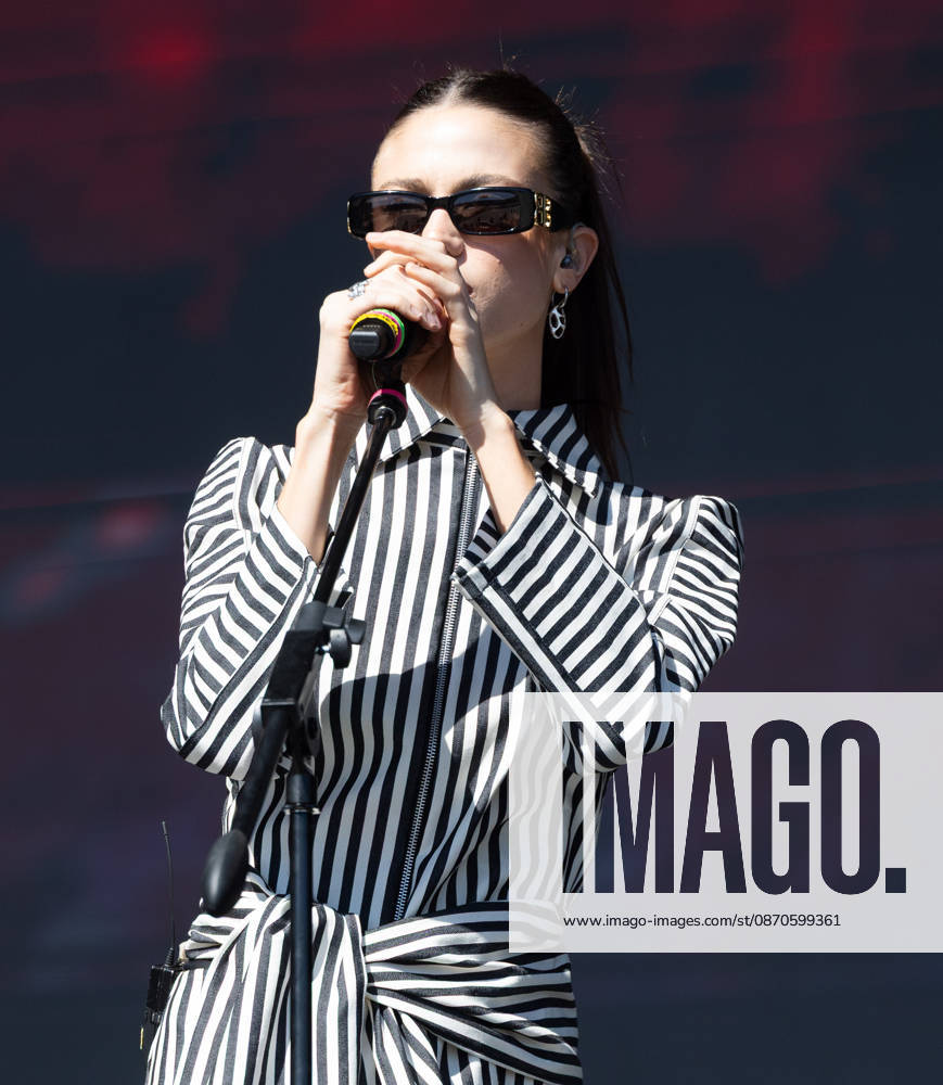 Argentine pop artist OLIVIA WALD holds her microphone with both hands as she sings during her live performance at the Tecate Peninsula 2026 festival at Explanada Estadio Caliente in Tijuana, Baja California, Mexico, October 24, 2026. Tijuana Mexico - ZUMAm311 20261024_zip_m311_002