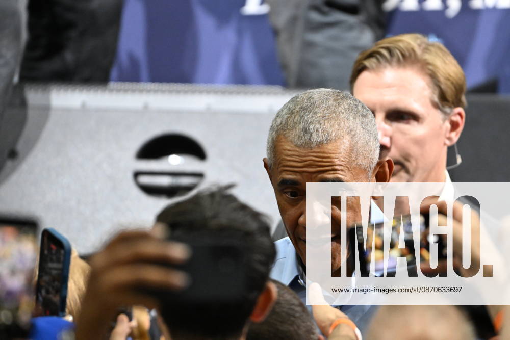 Former United States President Barack Obama greets supporters after speaking at a Democratic candidates rally at Cass Technical High School in Detroit, Michigan, USA on Saturday, October 24, 2026. Winning US Senate and US House races in the swing state of Michigan is central to Democratic hopes to wrest power in both chambers of the US Congress from the Republicans.