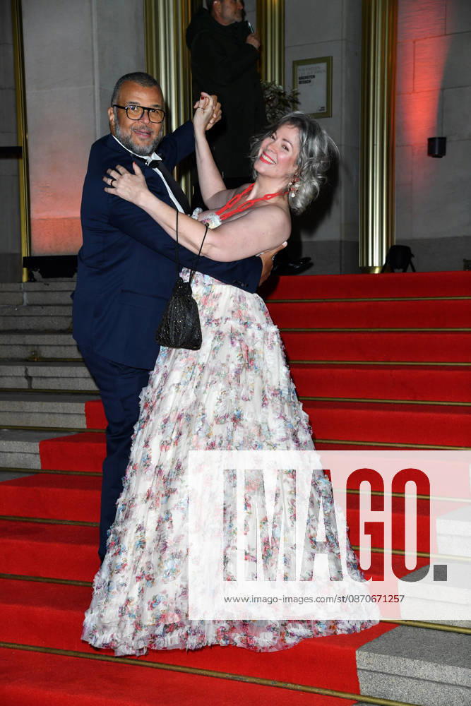 Cheryl Shepard with her husband Nikolaus Okonkwo at the 2026 Leipzig Opera Ball at the Leipzig Opera on October 24, 2026