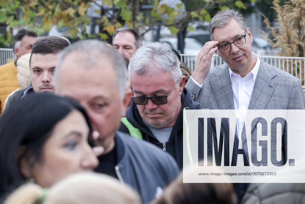 SERBIA, BELGRADE - OCTOBER 25, 2026: Former Serbian president Aleksandar Vucic (R) queues at a polling station during the 2026 Serbian parliamentary election. On 25 October, the Serbs went to the polls to elect members of the country s unicameral parliament, Narodna Skupshtina. Alexander Ryumin TASS 99928905