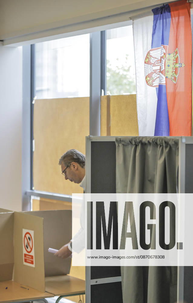 Serbia begins voting in snap parliamentary elections BELGRADE, SERBIA - OCTOBER 25: Aleksandar Vucic, who resigned from the presidency and is the prime ministerial candidate for the Aleksandar Vucic-United Serbia list led by the Serbian Progressive Party (SNS), casts his ballot at a polling station in a school in Belgrade, Serbia, on October 25, 2026, during the country s early parliamentary elections. Samir Jordamovic Anadolu Belgrade Serbia. Editorial use only. Please get in touch for any other usage.