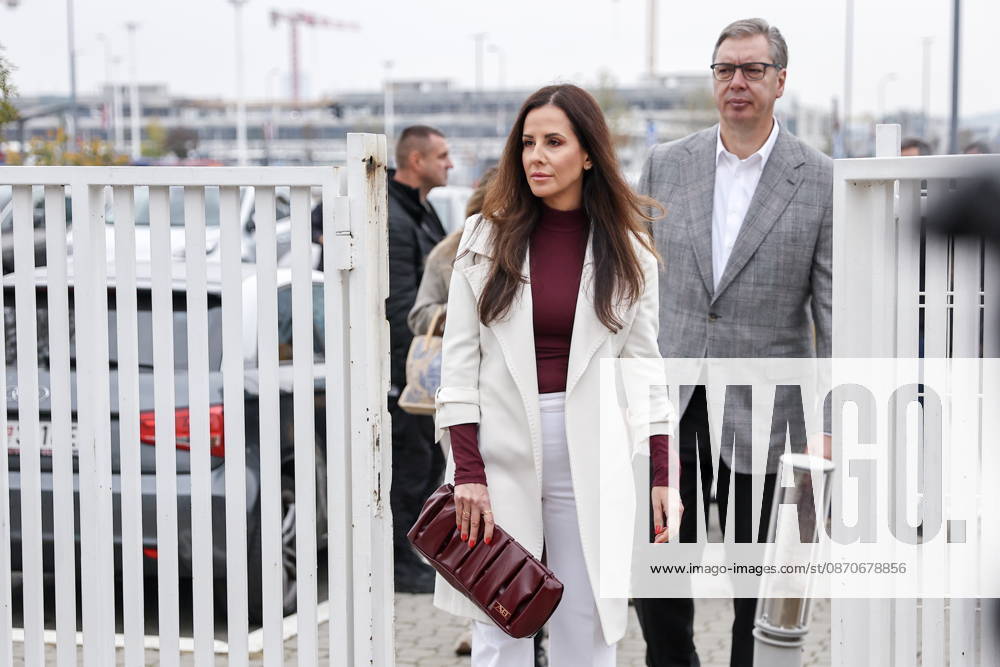SERBIA, BELGRADE - OCTOBER 25, 2026: Former Serbian president Aleksandar Vucic with wife Tamara queues at a polling station during the 2026 Serbian parliamentary election. On 25 October, the Serbs went to the polls to elect members of the country s unicameral parliament, Narodna Skupshtina. Alexander Ryumin TASS 99934552