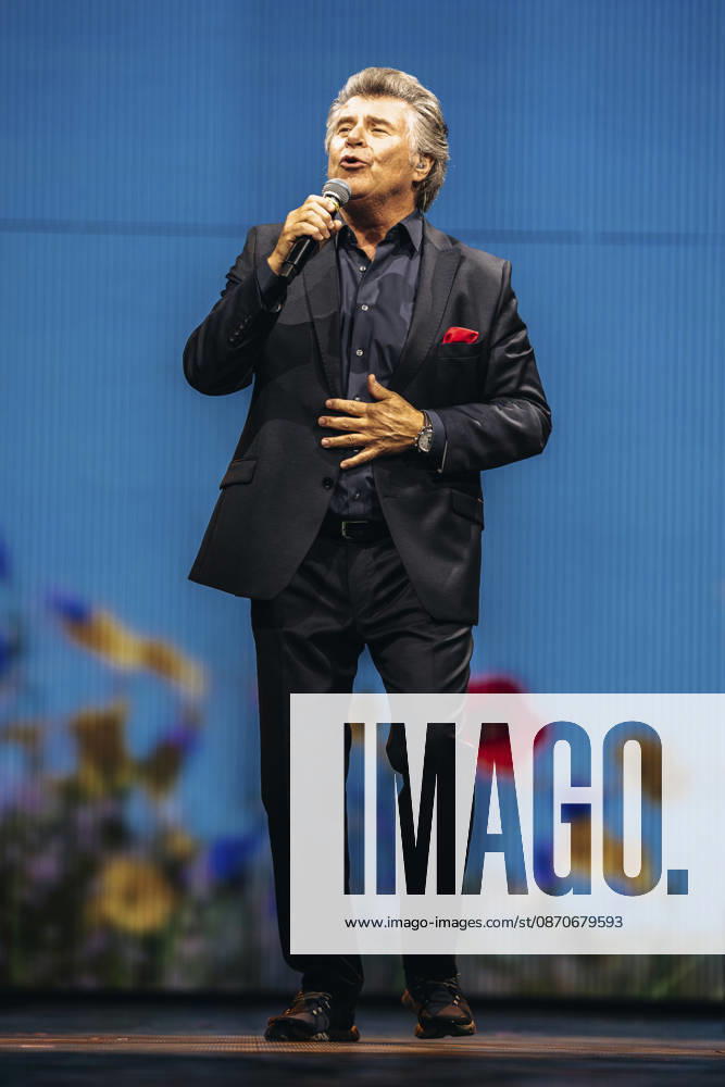 Andy Borg live at the 2026 Schlager Night of the Year at the Erfurt Exhibition Hall, October 24, 2026 Foto:xM.xKremerx xFuturexImagex schlagernacht_6135