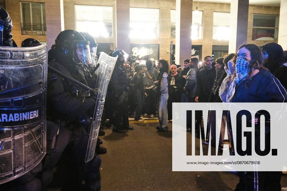 Thousands of people gathered spontaneously in Piazza del Nettuno before setting off in a march through the city centre. Clashes broke out along Via Marconi. Several people were injured, and a young man lost consciousness after being tackled by police. A police water cannon was also used from behind the protesters and hit the ambulance that was assisting the unconscious man. In protest, demonstrators sat down in front of the police line, which, after several minutes, decided to disband its wall of shields. Bologna Italy