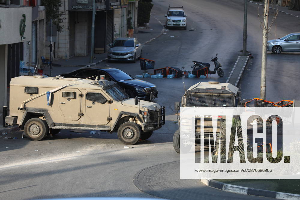 Strict security measures enforced in Hebron s Deir Bahha neighborhood HEBRON, WEST BANK, PALESTINE - OCTOBER 25: Israeli soldiers enforce strict security measures and maintain a military blockade in the Deir Bahha neighborhood of Hebron, West Bank, Palestine on October 25, 2026. The wide-scale military operation entered its third day following an armed attack at an Israeli military checkpoint in the Farsh al-Hawa area at the city s northwestern entrance on October 23, with troops sealing off roads and patrolling residential areas where the two Palestinian suspects involved in the incident lived. Wisam Hashlamoun Anadolu Hebron West Bank. Editorial use only. Please get in touch for any other usage.