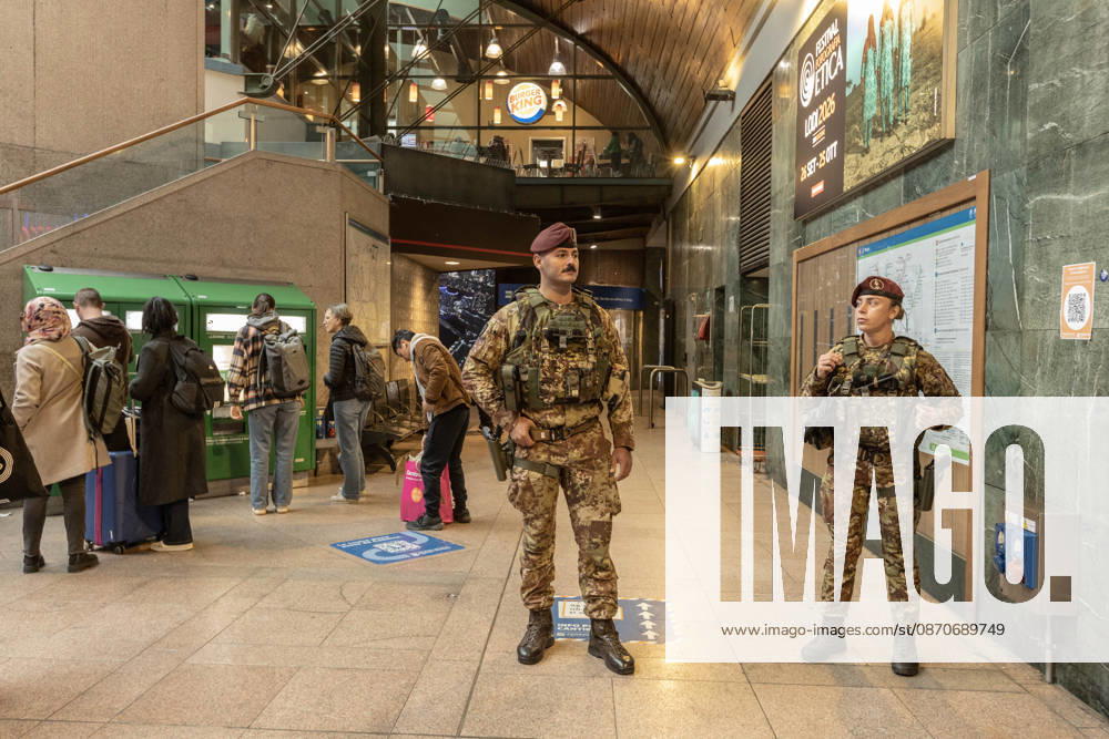 Soldiers from the Folgore Parachute Brigade, an elite unit of the Italian Army, patrol the Milan Cadorna railway station shortly before a potential unauthorized demonstration. The event takes place the weekend following protests against the high cost of living, which escalated into urban guerrilla warfare, resulting in the looting of shops and damage to entire streets. Milan Italy - ZUMAc276 20261025_zip_c276_006