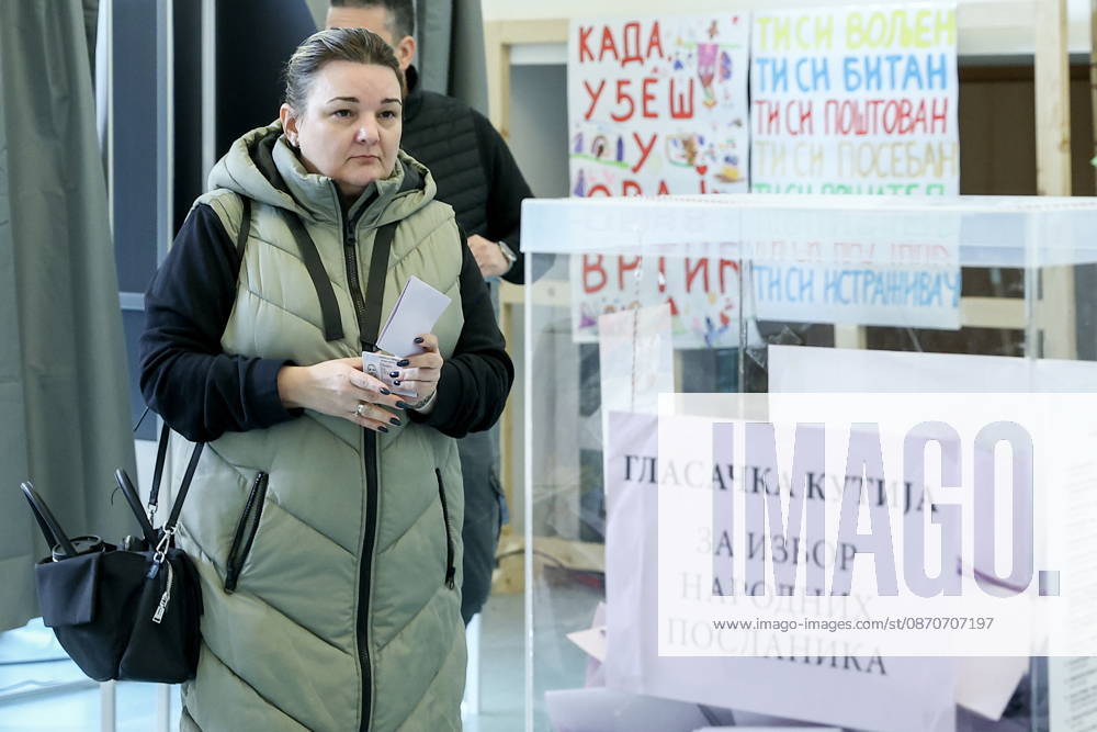 SERBIA, BELGRADE - OCTOBER 25, 2026: A woman is seen at a polling station during the 2026 Serbian parliamentary election. On 25 October, the Serbs went to the polls to elect members of the country s unicameral parliament, Narodna Skupshtina Belgrade Serbia - ZUMAt113 20261025_zaa_t113_146