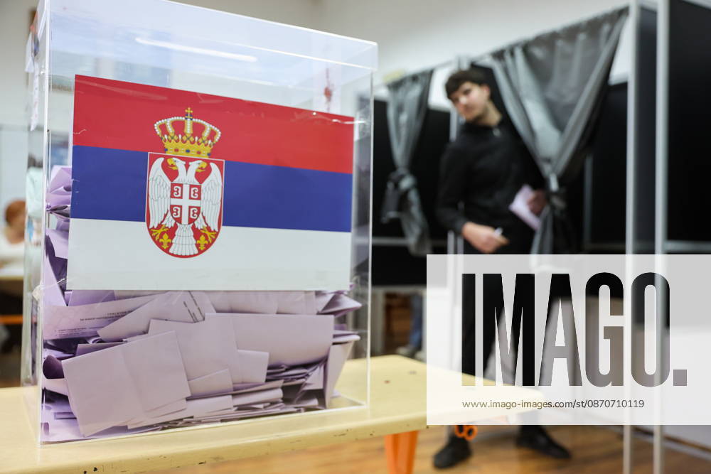 SERBIA, BELGRADE - OCTOBER 25, 2026: A ballot box is seen at a polling station during the 2026 Serbian parliamentary election. On 25 October, the Serbs went to the polls to elect members of the country s unicameral parliament, Narodna Skupshtina Belgrade Serbia - ZUMAt113 20261025_zaa_t113_355