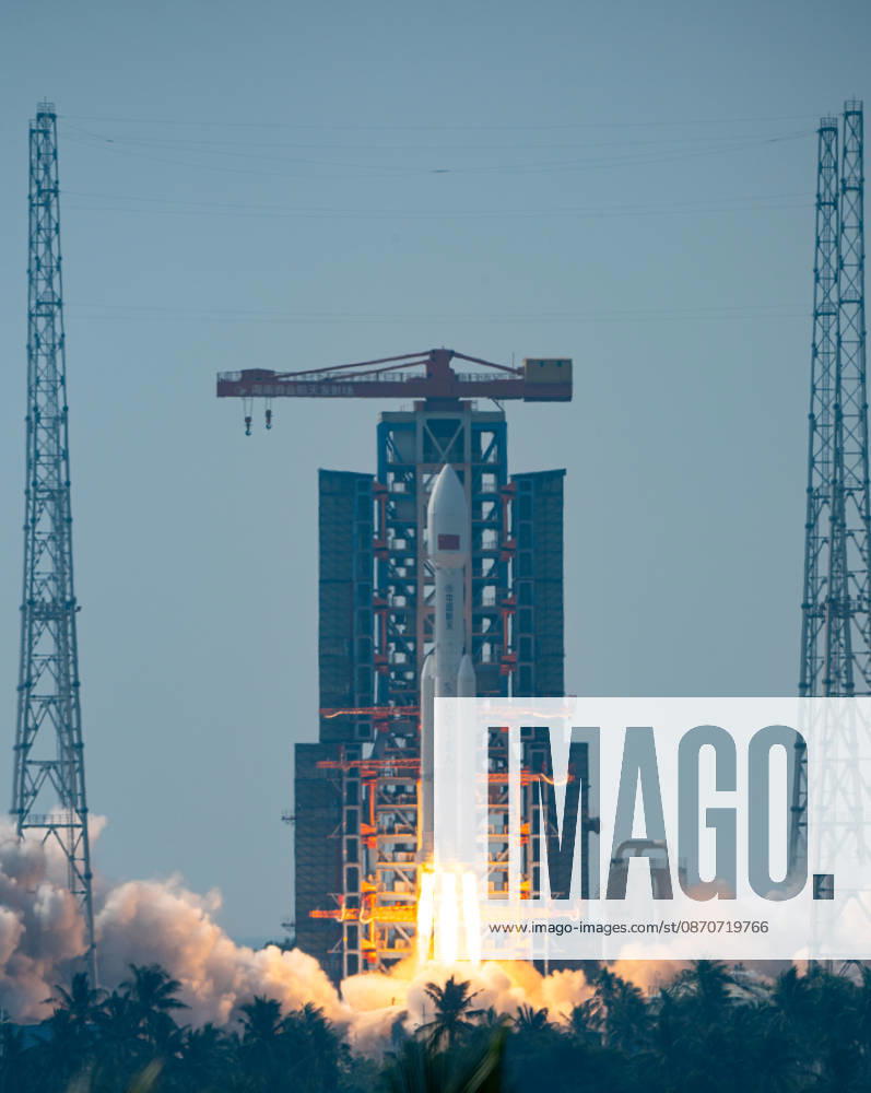 A Long March 8A Y12 carrier rocket launches the Satellite Internet Low Earth Orbit Group 28 at the Hainan Commercial Spaceport on October 25, 2026 in Wenchang, Hainan Province of China. The satellite successfully entered its predetermined orbit.