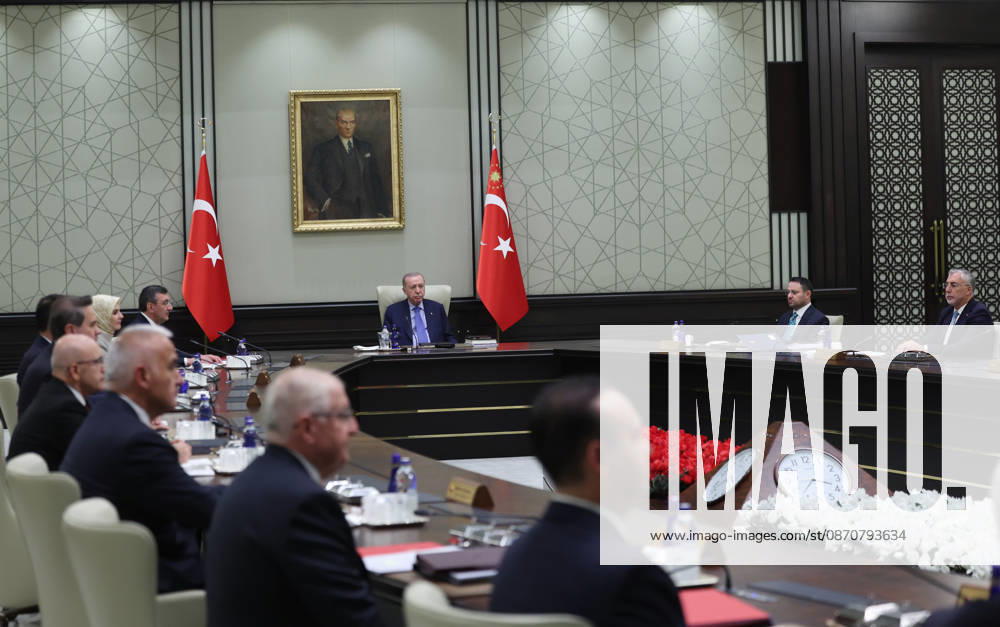 Turkish President Recep Tayyip Erdogan ANKARA, TURKIYE - OCTOBER 26: (---- - MANDATORY CREDIT - TURKISH PRESIDENCY MUSTAFA KAMACI HANDOUT - NO MARKETING NO ADVERTISING CAMPAIGNS - DISTRIBUTED AS A SERVICE TO CLIENTS----) Presidential Cabinet meets under the chairmanship of Turkish President Recep Tayyip Erdogan in Ankara, Turkiye on October 26, 2026. TUR Presidency Mustafa Kamaci Anadolu Ankara Turkey. Editorial use only. Please get in touch for any other usage.