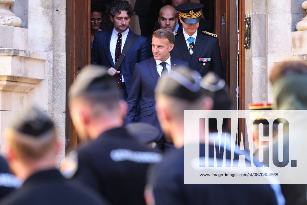 French President Emmanuel Macron Visits Marseille PHOTOPQR LA PROVENCE PHILIPPE LAURENSON MARSEILLE 10 26 2026 French President Emmanuel Macron visits Marseille following two Saturdays of demonstrations, including a chaotic October 17 in Marseille. The President met with law enforcement officers in the courtyard of the Prefecture. PHOTOS POOL French President Emmanuel Macron visits Marseille following two consecutive Saturdays of demonstrations, including chaotic scenes on October 17. MARSEILLE MARSEILLE France