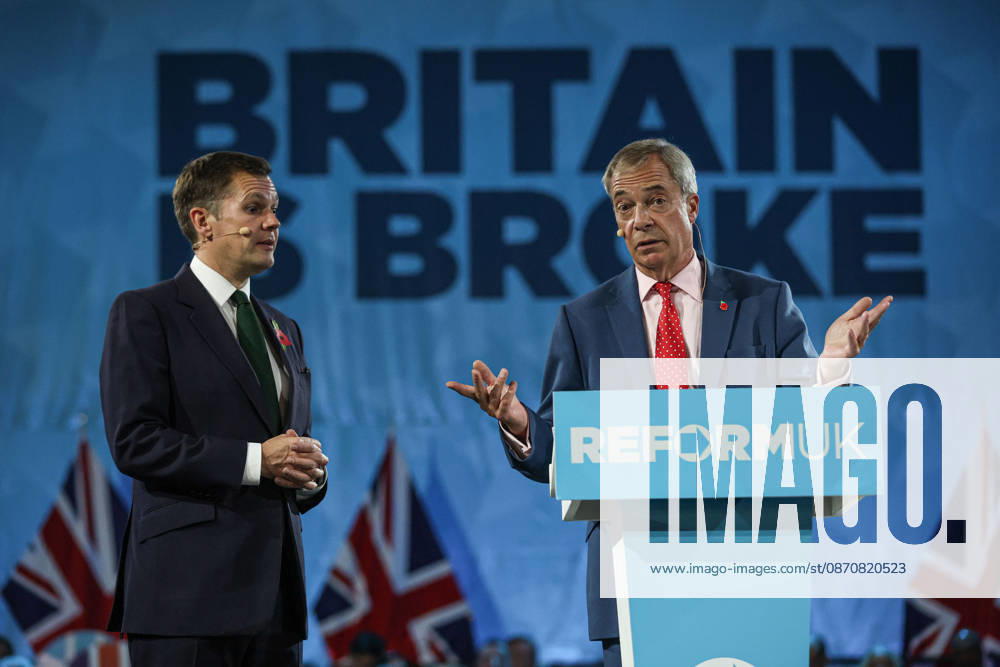 Reform UK leader Nigel Farage and Robert Jenrick present economic rescue plan in London LONDON, UNITED KINGDOM - OCTOBER 26: Leader of Reform UK Nigel Farage and the party s Treasury Spokesperson Robert Jenrick answer questions from journalists during a press conference to launch their party s economic rescue plan ahead of the government s budget announcement, at The Lindley Hall in London, United Kingdom on October 26, 2026. Zeynep Demir Anadolu London United Kingdom. Editorial use only. Please get in touch for any other usage.