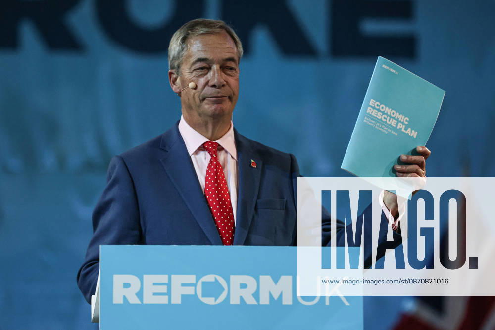 Reform UK leader Nigel Farage unveils party s economic rescue plan in London LONDON, UNITED KINGDOM - OCTOBER 26: Leader of Reform UK Nigel Farage unveils his party s economic rescue plan during a press conference held ahead of the government s budget announcement, at The Lindley Hall in London, United Kingdom on October 26, 2026. Zeynep Demir Anadolu London United Kingdom. Editorial use only. Please get in touch for any other usage.