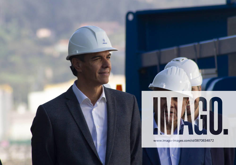 Spain: Pedro Sanchez in Gijon Spanish Prime Minister Pedro Sánchez visits the Armón shipyards in Gijón during the construction of a ferry for Balearia. Gijon Spain
