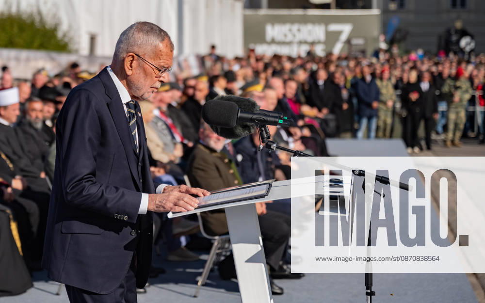 Official celebrations for Austria’s National Day 2026 Oath-taking ceremony during the official celebrations for National Day 2026 at Heldenplatz in Vienna, Austria. Image shows Alexander Sascha Van der Bellen, Federal President of the Republic of Austria, in Vienna at Heldenplatz, Vienna, Austria