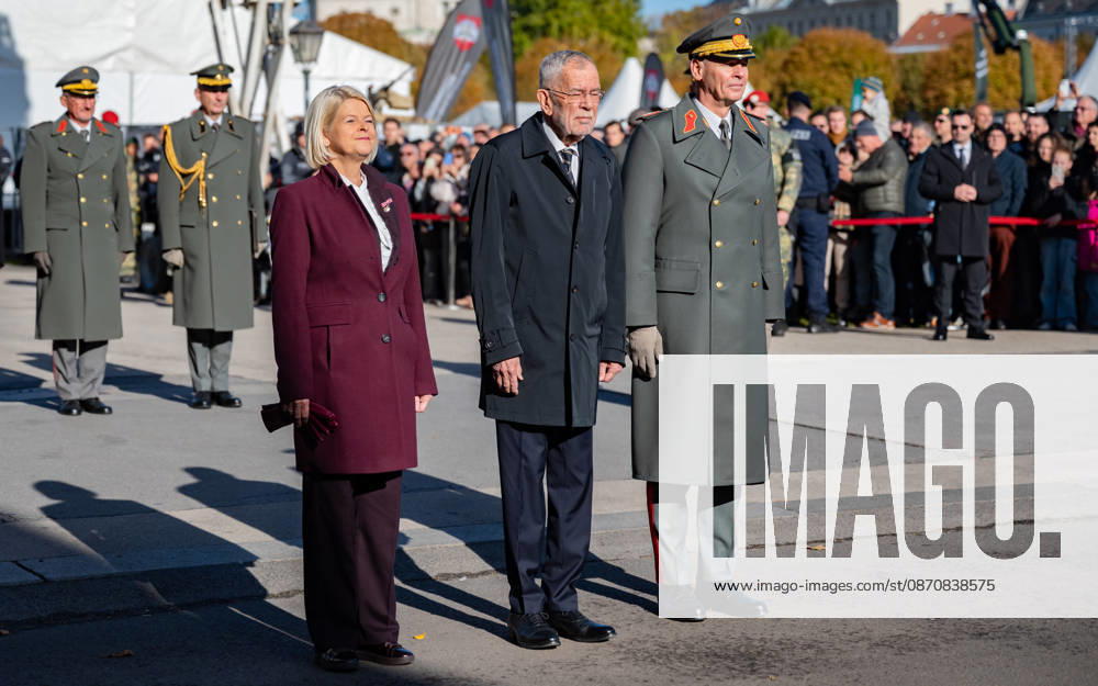 Official celebrations for Austria’s National Day 2026 Wreath-laying ceremony during the official celebrations on National Day 2026 at the outer castle gate on Vienna’s Heldenplatz, Austria. The photo shows ÖVP Federal Minister of Defense