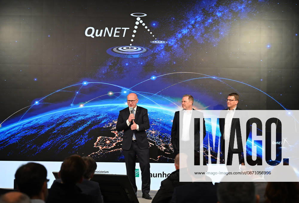 Quantum Communication Network Activated in Berlin BERLIN, GERMANY – OCTOBER 28: Berlin’s Governing Mayor Kai Wegner, FSO Team Leader Nino Walentar, and Head of the Institute Thomas Wiegand, participate in the activation of a cross-state quantum communication network connecting Bavaria, Thuringia and Berlin at the Fraunhofer Heinrich Hertz Institute (HHI) in Berlin, Germany, on October 28, 2026. The live demonstration marks the culmination of the seven-year QuNET research initiative, which develops highly secure communication systems based on quantum technologies. Volodymyr Sindieiev Anadolu Berlin Germany. Editorial use only. Please get in touch for any other usage.