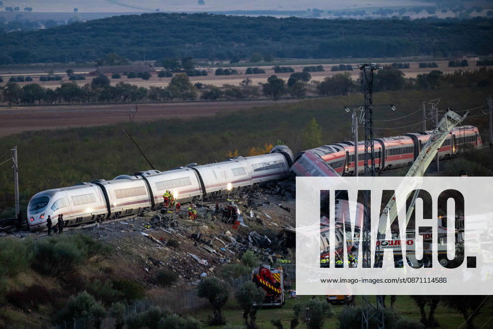 October 28, 2026, Urda, Toledo, Spain: October 28, 2026, Urda, Toledo, Spain: At least 68 people have died and dozens more were injured after two high-speed passenger trains collided near Urda station in the province of Toledo on Wednesday morning, regional authorities confirmed. The catastrophe occurred at approximately 08:53 AM when a state-owned Renfe AVE train struck the rear of a stationary train operated by private carrier Iryo. More than 500 passengers were on board both convoys, which were traveling along the Madrid-Andalusia high-speed corridor. Spanish Transport Minister ü scar Puente stated that the collision followed a safety system failure, after which an inexplicable order was issued - ZUMAd308 20261028_zsp_d308_158