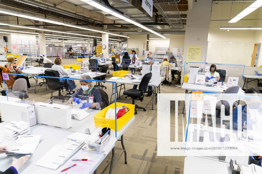 Workers open mail-in ballots in a secure room for the 2026 mid-term election at the King County Elections office in Renton, Washington, USA, on Thu., Oct. 29, 2026. Approximately 98% of votes cast in Washington state are mail-in ballots. Renton USA - ZUMAb344 20261029_znp_b344_024