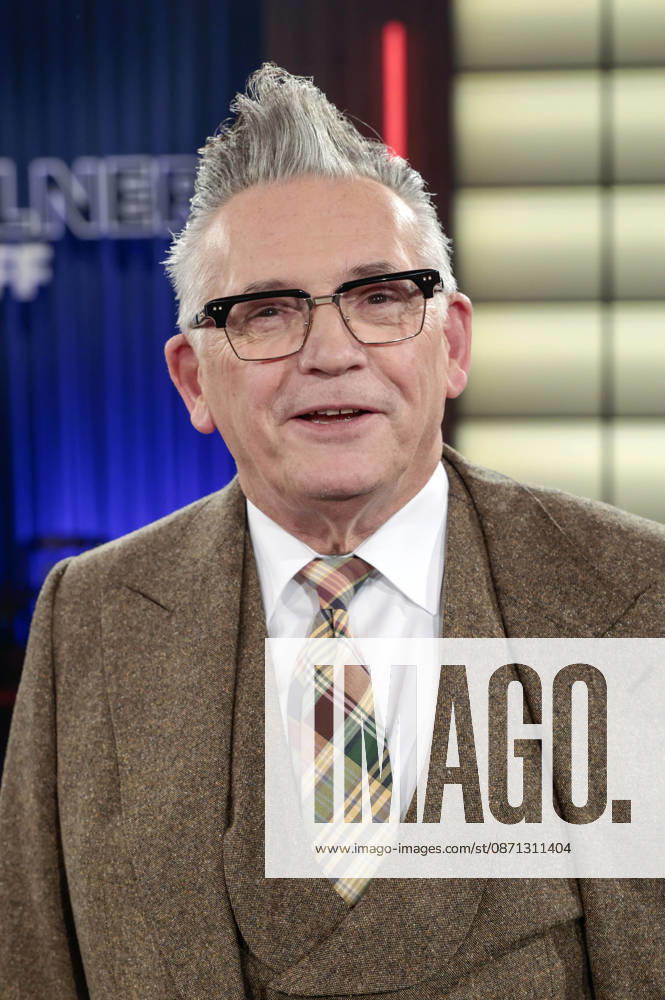 Götz Alsmann during the taping of the WDR talk show Kölner Treff at WDR Studio BS 3 in Cologne, October 29, 2026 Foto:xR.xSchmiegeltx xFuturexImagex koelner_treff2910_6008