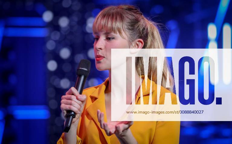 Belgian singer Angele pictured during the fourth edition of the D6bels Music Awards for artists of Federation Wallonie-Bruxelles, Friday 25 January 2019. VIRGINIExLEFOUR 05516886