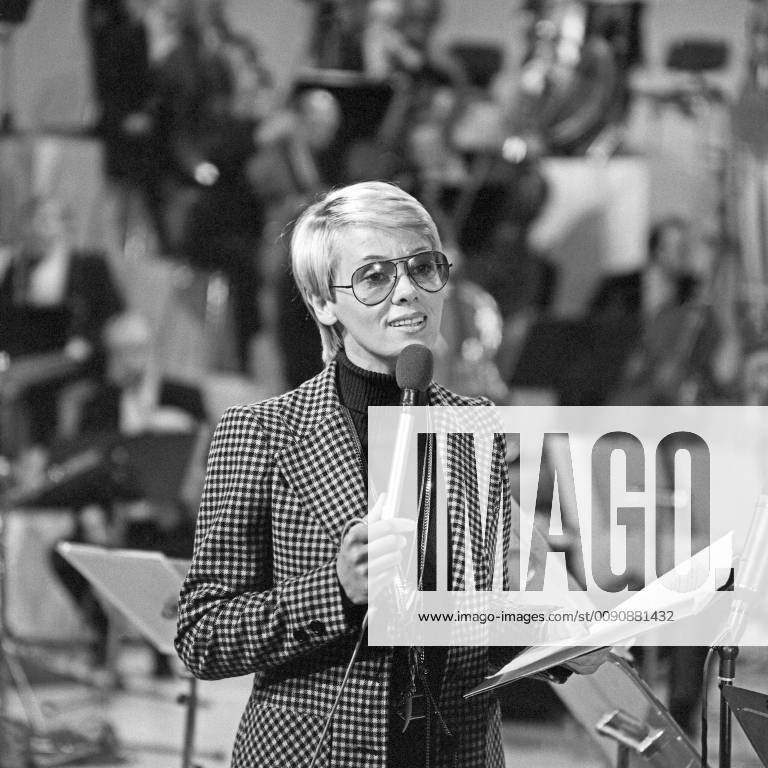 Musik für Millionen Musik für Millionen, Musikshow, Deutschland 1975, Moderatorin: Hanni Vanhaiden