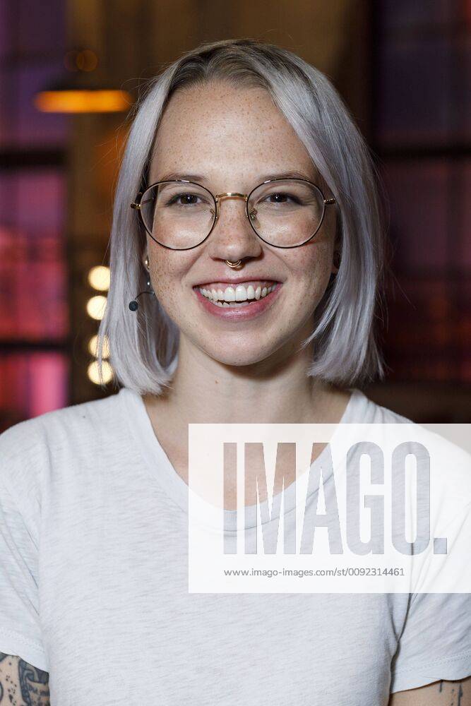 Stefanie Heinzmann at the recording of the WDR talk show Kölner Treff at WDR Studio BS 2 Cologne, 16 07 2019 Foto:xC.xFuturexImage