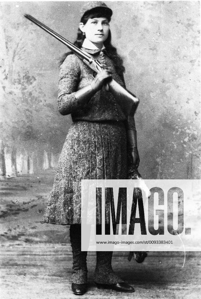 Annie Oakley Annie Oakley or Little Sure Shot , American sharpshooter and exhibition shooter. Photograph c.1880 Annie Oakley (1860-1926)