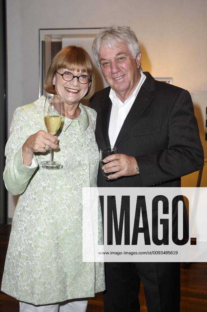 Rolf Zuckowski with his wife Monika Zuckowski at the ALS Night 2019 in the representative office of the Würth Group Berlin, 16 09 2019 Foto:xN.xKubelkax xFuturexImage
