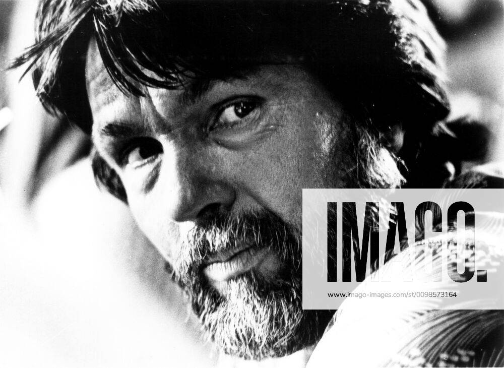 A DANGEROUS SUMMER, (aka FLASH FIRE), Tom Skerritt, 1982, Reel Media International courtesy Everett Collection Courtesy Everett Collection !ACHTUNG AUFNAHMEDATUM GESCHÃ„TZT! PUBLICATIONXNOTxINxCANxCHNxFRAxITAxJPNxNORxPOLxRUSxESPxUKxUSA