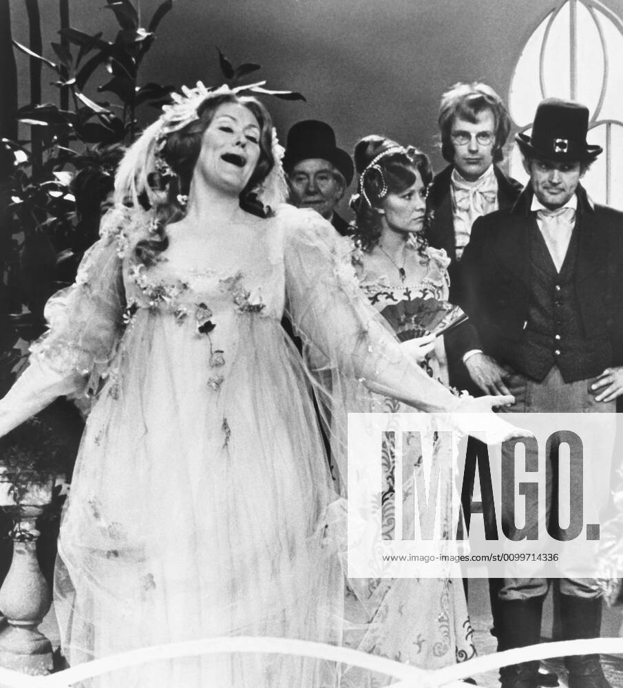 JOAN SUTHERLAND: WHO S AFRAID OF OPERA?, Joan Sutherland, aired December 16, 1973 Courtesy Everett Collection !ACHTUNG AUFNAHMEDATUM GESCHÄTZT! PUBLICATIONXNOTxINxCANxCHNxFRAxITAxJPNxNORxPOLxRUSxESPxUKxUSA