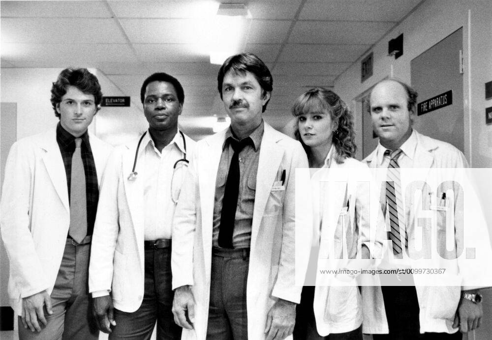 RYAN S FOUR, Timothy Daly, Albert Hall, Tom Skerritt, Lisa Eilbacher, Dirk Blocker, 1983. Paramount Television Courtesy: Everett Collection Paramount Television Courtesy Everett Collection !ACHTUNG AUFNAHMEDATUM GESCHÄTZT! PUBLICATIONXNOTxINxCANxCHNxFRAxITAxJPNxNORxPOLxRUSxESPxUKxUSA