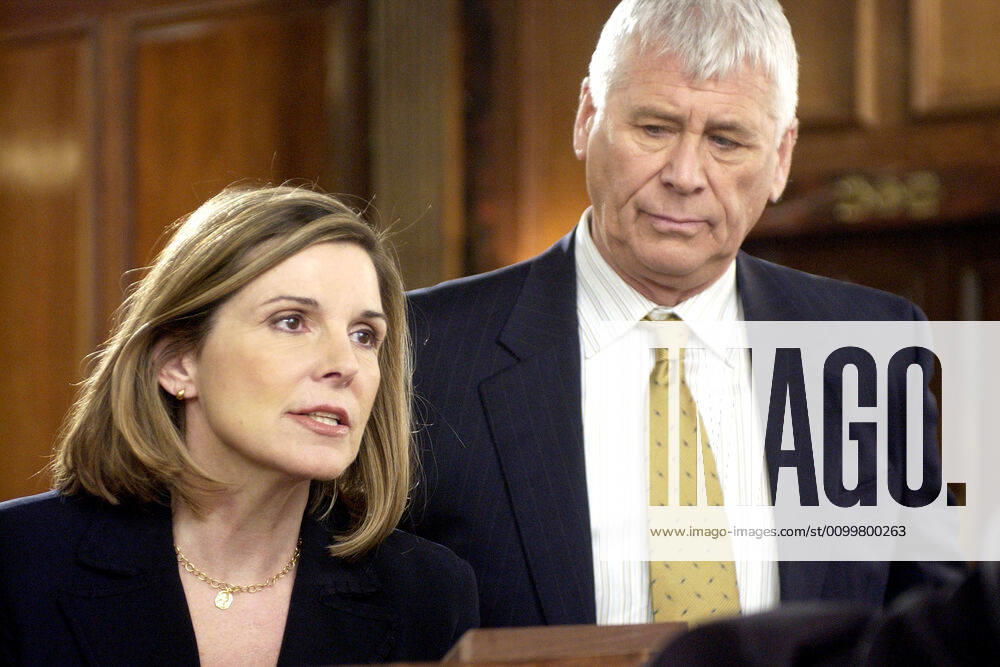 LAW AND ORDER: SPECIAL VICTIMS UNIT, Susan Saint James, Barry Bostwick, Gone , (Season 7, aired February 28, 2006), 1999-, photo: Barbara Nitke NBC Courtesy: Everett Collection NBC Courtesy Everett Collection !ACHTUNG AUFNAHMEDATUM GESCHÃ„TZT! PUBLICATIONXNOTxINxCANxCHNxFRAxITAxJPNxNORxPOLxRUSxESPxUKxUSA