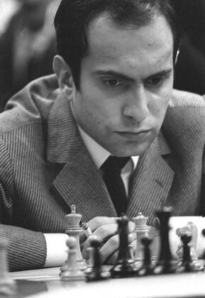 Michail Tal (UdSSR) Schach Herren Schacholympiade, Schachsport, Denksport, Schachturnier, Turnier Einzelbild Aufnahmedatum geschätzt Havanna Schach Herren Schacholympiade, Schachsport, Denksport, Schachturnier, Turnier Einzelbild Aufnahmedatum geschätzt Havanna