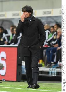 Fußball Länderspiel Deutschland - Georgien am 11.10.2015 in der Red Bull Arena in Leipzig Joachim Löw ( Bundestrainer ) xRx