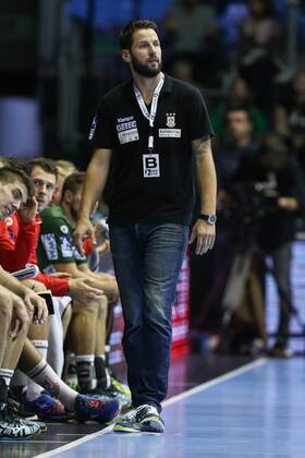 Trainer Bennet Wiegert (SC Magdeburg) - Handball Bundesliga Saison 2017-2018 Punktspiel SC Magdeburg vs. TSV GWD Minden in der GETEC Arena in Magdeburg - Deutschland, Handball, Mann, Maenner,24.09.2017