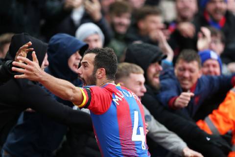 28th October 2018, Selhurst Park, London, England; EPL Premier League football, Crystal Palace versus Arsenal; Luka Milivojevic of Crystal Palace celebrates after scoring from a penalty in the 83rd minute to make it 2-2  ActionPlus12074472 JohnxPatrickxFletcher