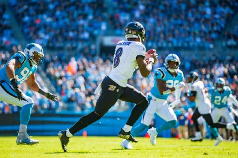 Baltimore Ravens quarterback Lamar Jackson (8) during the NFL American Football Herren USA football game between the Baltimore Ravens and the Carolina Panthers on Sunday October 28, 2018 in Charlotte, NC. CSM NFL 2018: Ravens vs Panthers OCT 28 - ZUMAc04_ 20181028_zaf_c04_209 Copyright: xJacobxKupfermanx