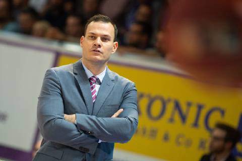 28 10 2018 Basketball Bundesliga easyCredit BBL Season 2018 19 5 Matchday BG Göttingen HAKRO Merlins Crailsheim Göttingens Coach Johan Roijakkers Photo Swen Doorman BG Göttingen HAKRO Merlins Crailsheim SPF3951