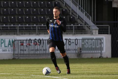 09 02 2019 xmgoodx Frankfurt am Main PSD Bank Arena on Bornheimer Hang Regionalliga South Season 2018 2019 FSV Frankfurt vs. Viktoria Aschaffenburg Fabian Burdenski 6 FSV Frankfurt test match