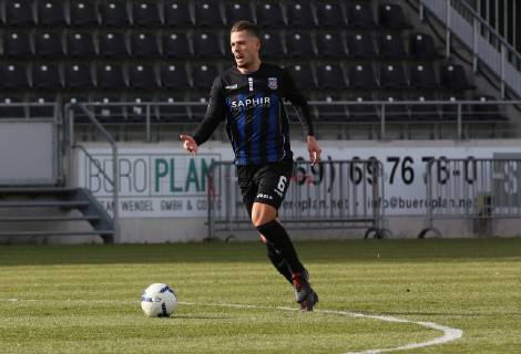 09 02 2019 xmgoodx Frankfurt am Main PSD Bank Arena on Bornheimer Hang Regionalliga South Season 2018 2019 FSV Frankfurt vs. Viktoria Aschaffenburg Fabian Burdenski 6 FSV Frankfurt test match
